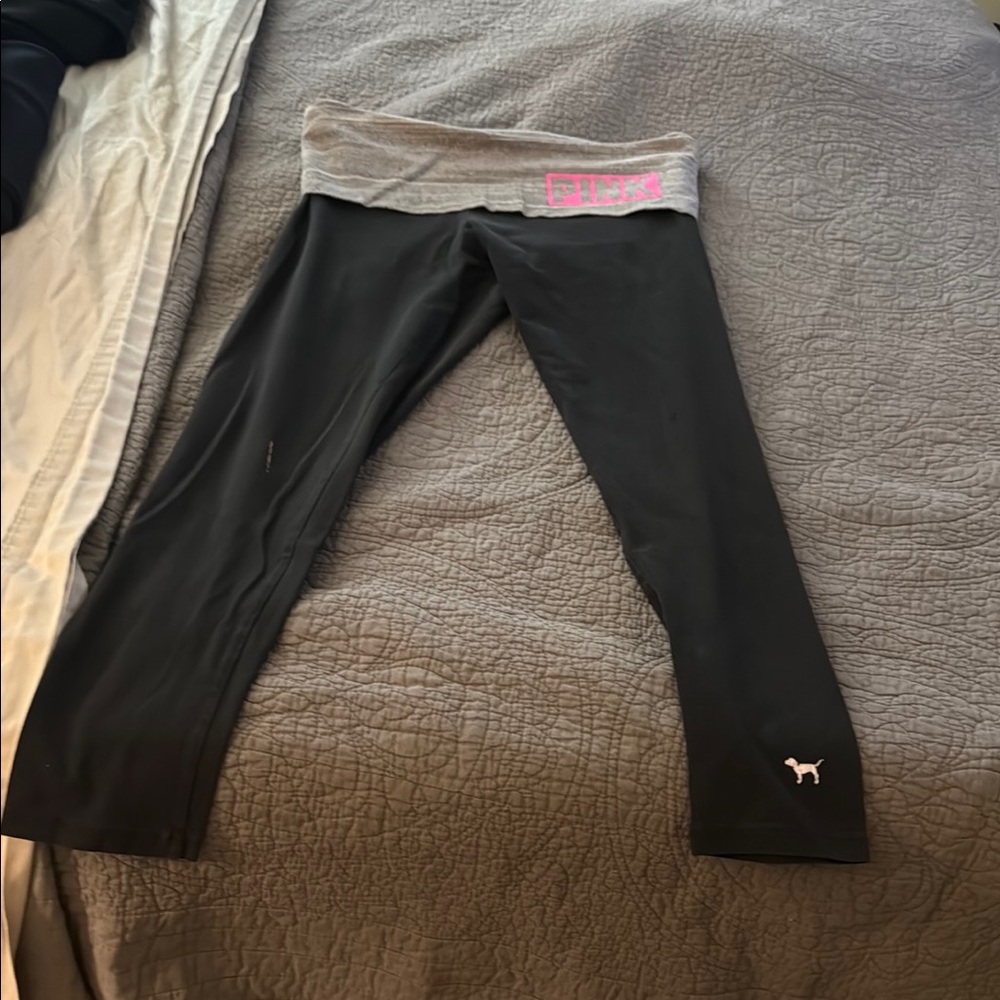 PINK Victoria's Secret Black and Gray Leggings Athletic Stretch
